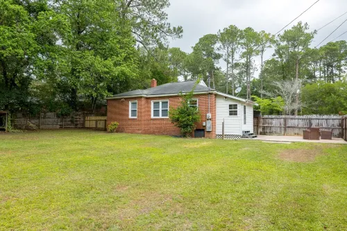 The 12th Street Retreat, King Beds, Pets Allowed