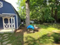 Entire home, charming 3-2 near the Marietta square!