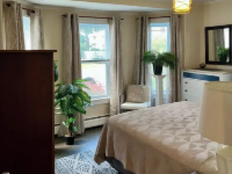 NEW-Another Fun Downtown Location 1st floor サウシングトンのホテル