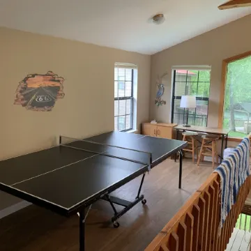 Trout Chalet - Nottely Riverfront, Starlink w/ Roku TV, Easy River Access