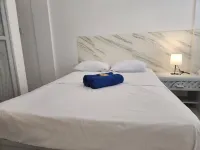 Secure 3-pers apartment close to the beach