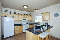 Work/Vacation Townhouse  #2 - 3 bdrm / 2.5 bath Ensuite