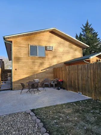 2 bdrm, 3 beds. Quiet Retreat. Fenced in Unit, pet friendly!