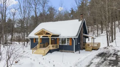 QUINN HOLLOW - Hunter Mountain Ski Cabin, Hot Tub Rust Diamonds & More 주변 호텔