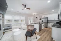 Urban Stylish Escape to Pickwick Lake Hotels in Iuka