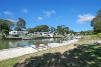 Waterfront Property E. Quogue Minutes From The Hamptons Hotels in Southampton