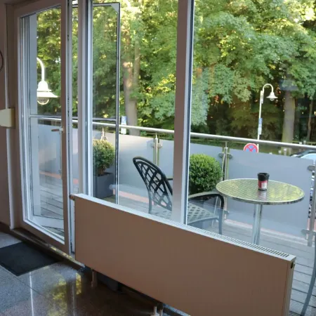 Comf. mod. Apartment -Anker-(120m2) in the middle of Steinhude, wallbox, parking lot, WLAN,