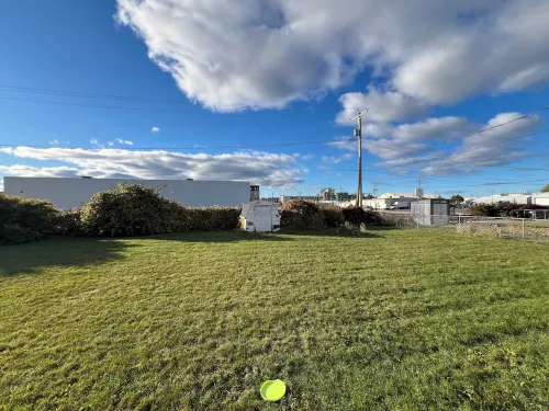 Lambeau Lookout on Elmview - Less than a mile from Lambeau - Pet Friendly!