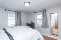 Mayo Discount! 2 main floor bedrooms and bath. Recliner. 6 blocks to Mayo Clinic