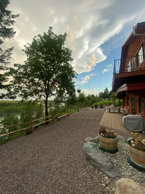 Peaceful Mountain & Flathead River View Home Near Glacier NP