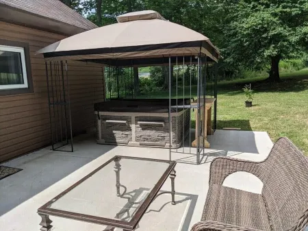 Cabin w/ Hot Tub on Small Pond