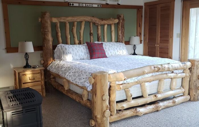 Delightful Vacation Home - Minutes to Okemo,  Direct Access to VAST trails