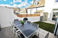 Fantastic location in the harbour bowl Hotels in Brixham Civil Parish