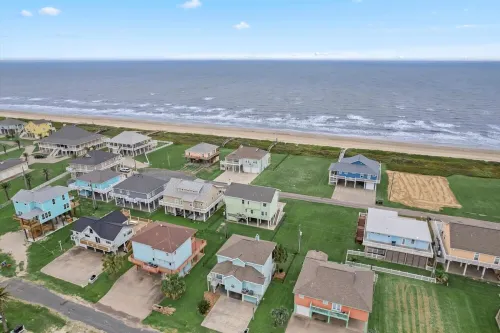 Unbeatable Location, First Row, Oceanfront!