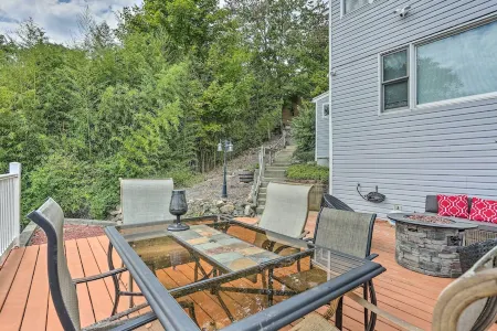 Lakeview Cozy Home - 2-Bedroom Cottage in Hopatcong, NJ