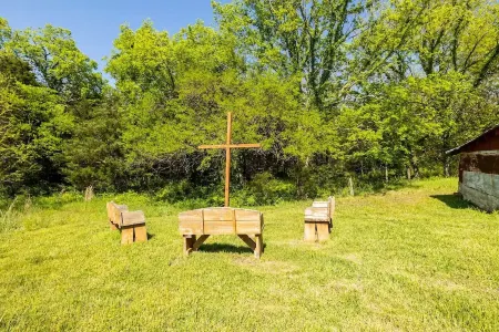 Quaint and charming cottage on 10 beautiful acres! Enjoy peace and country life!