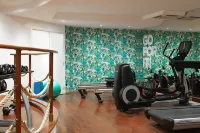 Renaissance Paris la Defense Hotel - Gym