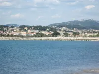 48 m2 apartment near the beach