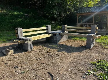 Tiny Home on Wheels: Your Modern Escape Awaits" Отели в г. Пайк