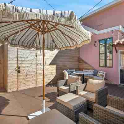 Luxury 3 bed 3 bath with Ocean Views+ Steps to the Beach Others