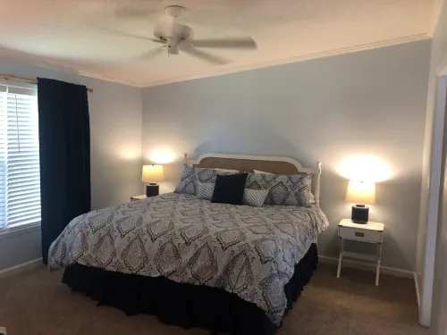 Lake Front 6 Bedroom Home on Beautiful Lake Wateree.