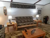 Remodeled 4 bedroom home in downtown Paradise next to our Fresh Coast Cafe