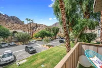 Casa Cornu- Studio+Loft Condo with Heated Pools and Mountain Views - Mountain view