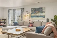The Blue Haven Getaway, with Window AC Units in the Summer. - Wi-Fi