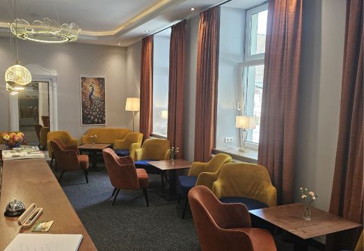 2. 파크호텔 센프텐..