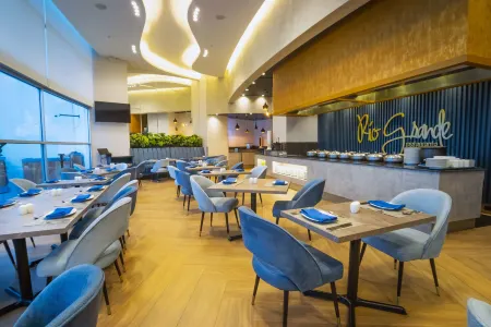 Wyndham Guayaquil Puerto Santa Ana Отели в г. Дуран