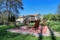 Spacious & Secluded Mountain Retreat by Bryce Resort: Ski, Mtn Bike, Game room