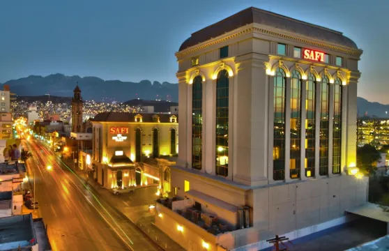 薩菲皇家豪華中心酒店