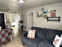 Flexible Stay, Near Hospital & Fairgrounds, W&D, 3 Queen Beds