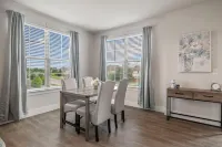 Serene Sienna 2/2 Apt, Full Kitch, W/D, Minutes from the Toll Way!