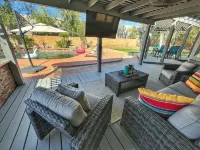 Heated Pool + Fun Outdoor Oasis! Cozy Family Friendly house in Gilbert near Mesa