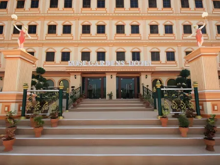 Rose Garden Hotel Отели в г. Uthai