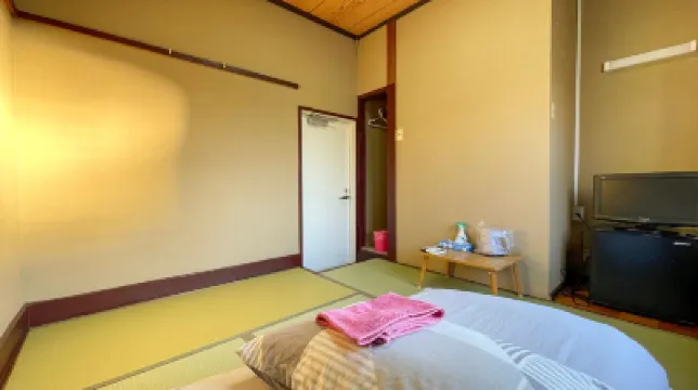 ビジネス旅館 錦荘 - Nishiki Guest House パナソニックミュージアム周辺のホテル