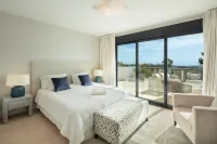 All About Villa Breeze