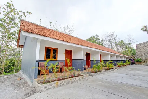 The Boekit Song Putri Hotels in Semin