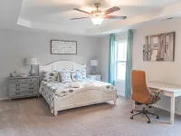 Clean New Townhome: Comfort and Convenience Await! Hotels in Pender County