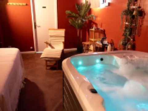 Lala Saul Hotels in Quimper
