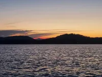 Oh Deer • Waterfront Cabin, private dock, Sleeps 8