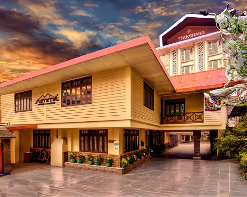 Summit Ttakshang Residency Hotel & Spa Mg Marg Hotels in der Nähe von Kloster Enchey