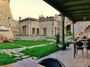 Aza Cave Cappadocia Adult Hotel