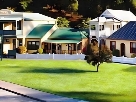 Motel Strahan
