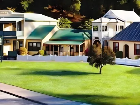 Motel Strahan Отели в г. Страхан