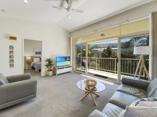 Seashells Apartments Merimbula - Beach