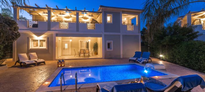 Mamfredas Luxury Resort Hotels in Planos