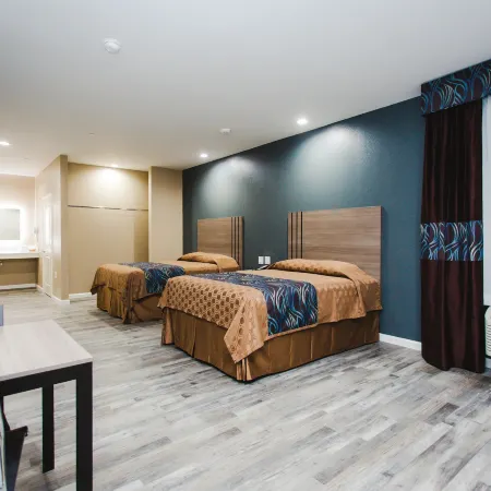 Budget Host Inn & Suites