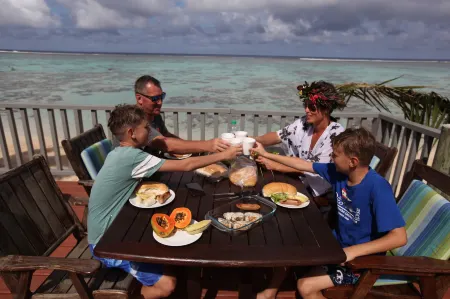 Moana Sands Beachfront Villas